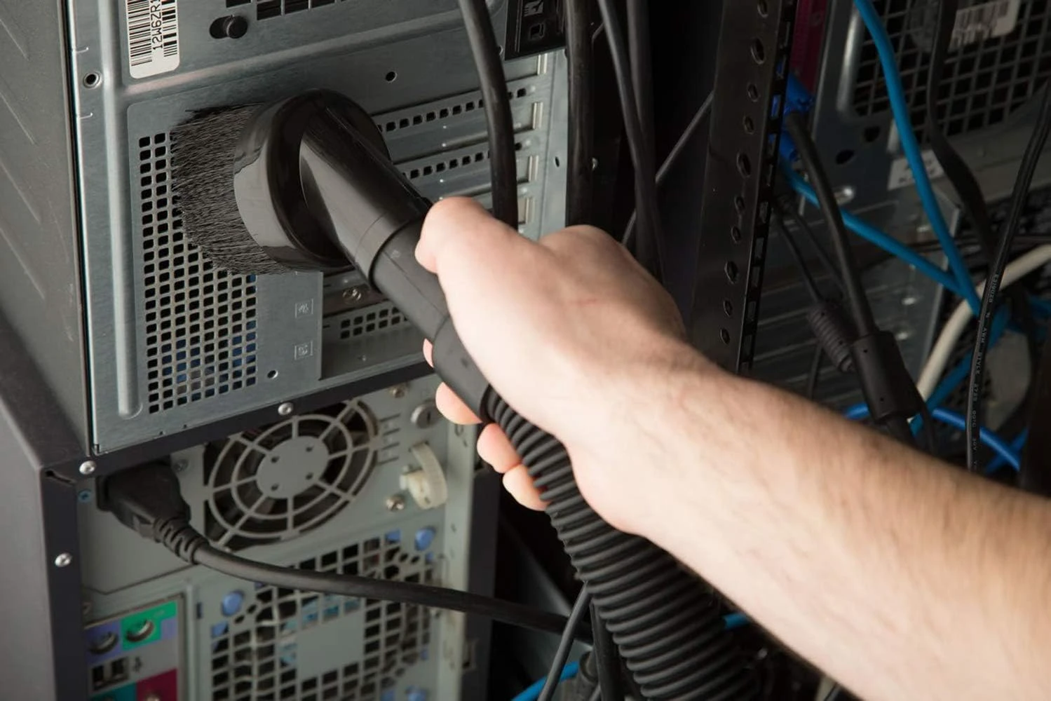 Metro Vac Electric DataVac Pro Series VAC N Blo | Model MDV-1BA | Computer Vacuum | Blower |Cleaner | Duster | Made In The USA | Includes 5 Bonus Bags! (1) 6 Metro Vac Electric DataVac Pro Series VAC N Blo | Model MDV-1BA | Computer Vacuum | Blower |Cleaner | Duster | Made In The USA | Includes 5 Bonus Bags! (1) - Image 4